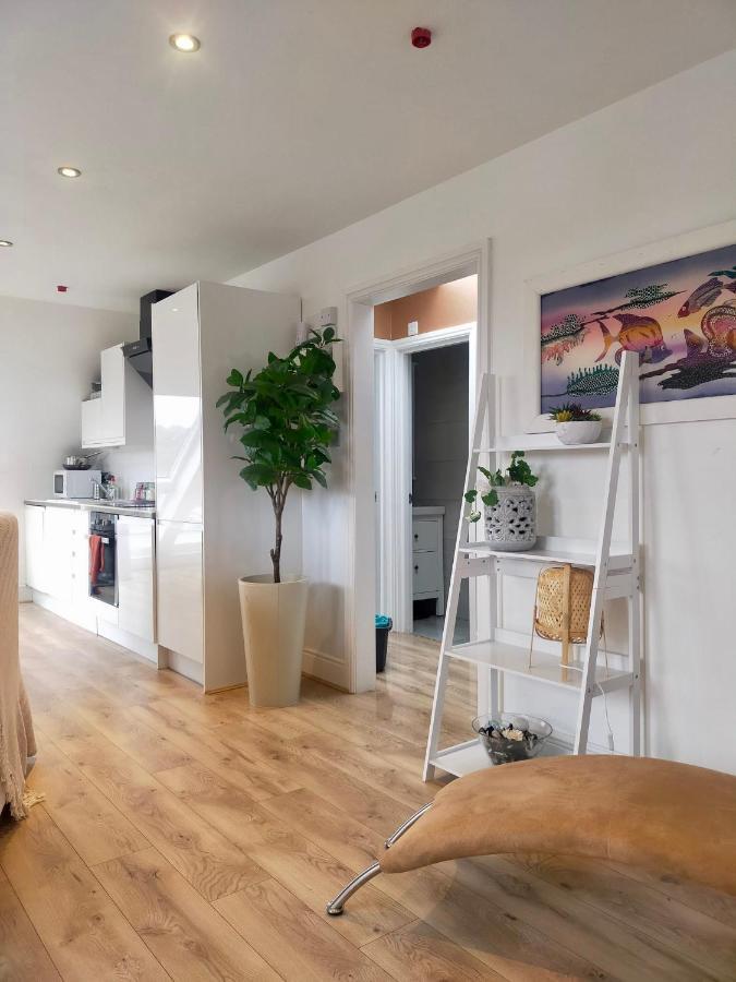 Stunning Luminous Penthouse/ 2Beds 2Baths Daire Bournemouth Dış mekan fotoğraf