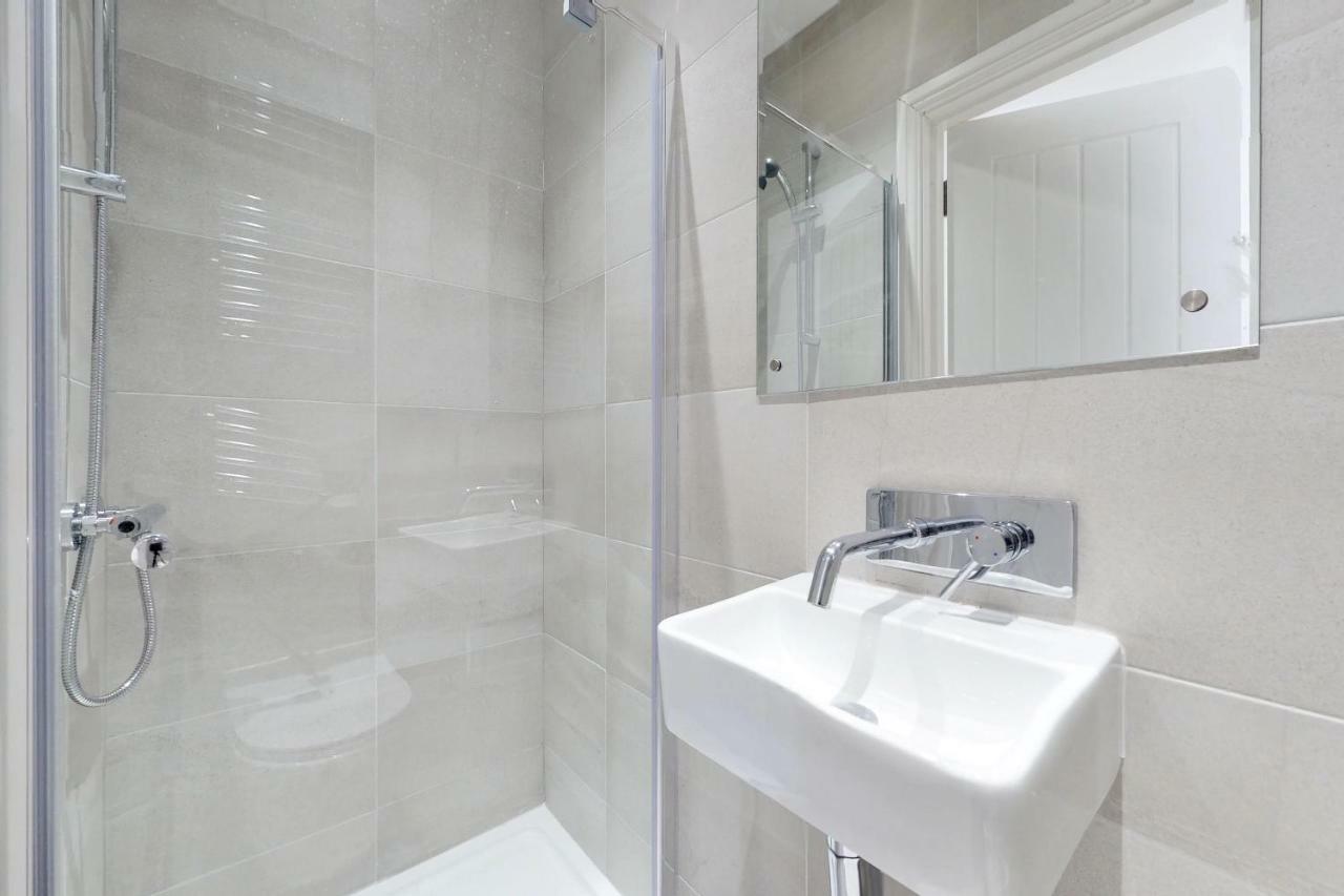 Stunning Luminous Penthouse/ 2Beds 2Baths Daire Bournemouth Dış mekan fotoğraf